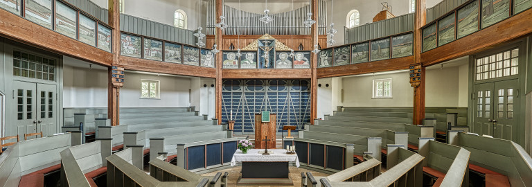 Waldkirche innen